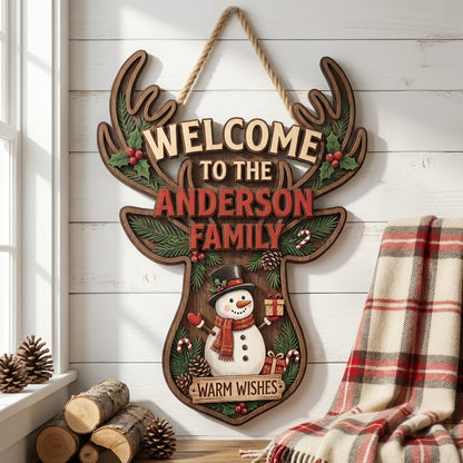 Personalized Reindeer Christmas Door Hanger – Custom Family Name Rustic Holiday Sign