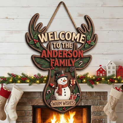 Personalized Reindeer Christmas Door Hanger – Custom Family Name Rustic Holiday Sign