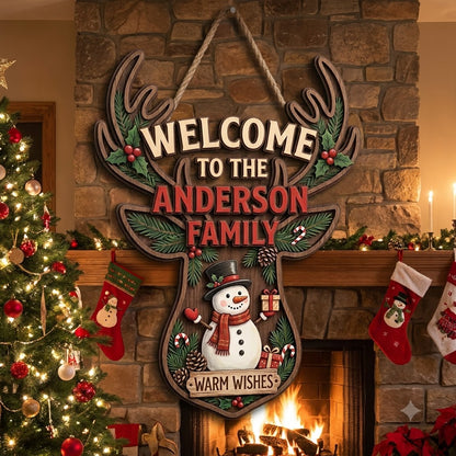 Personalized Reindeer Christmas Door Hanger – Custom Family Name Rustic Holiday Sign