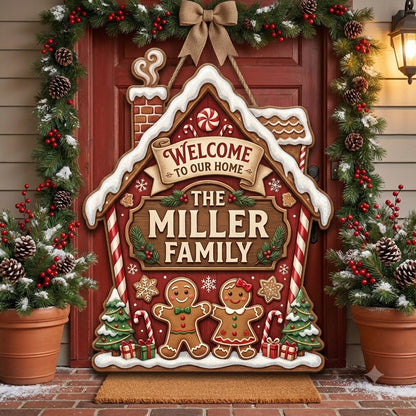 Personalized Gingerbread Man Christmas Door Hanger – Custom Family Name Holiday Sign