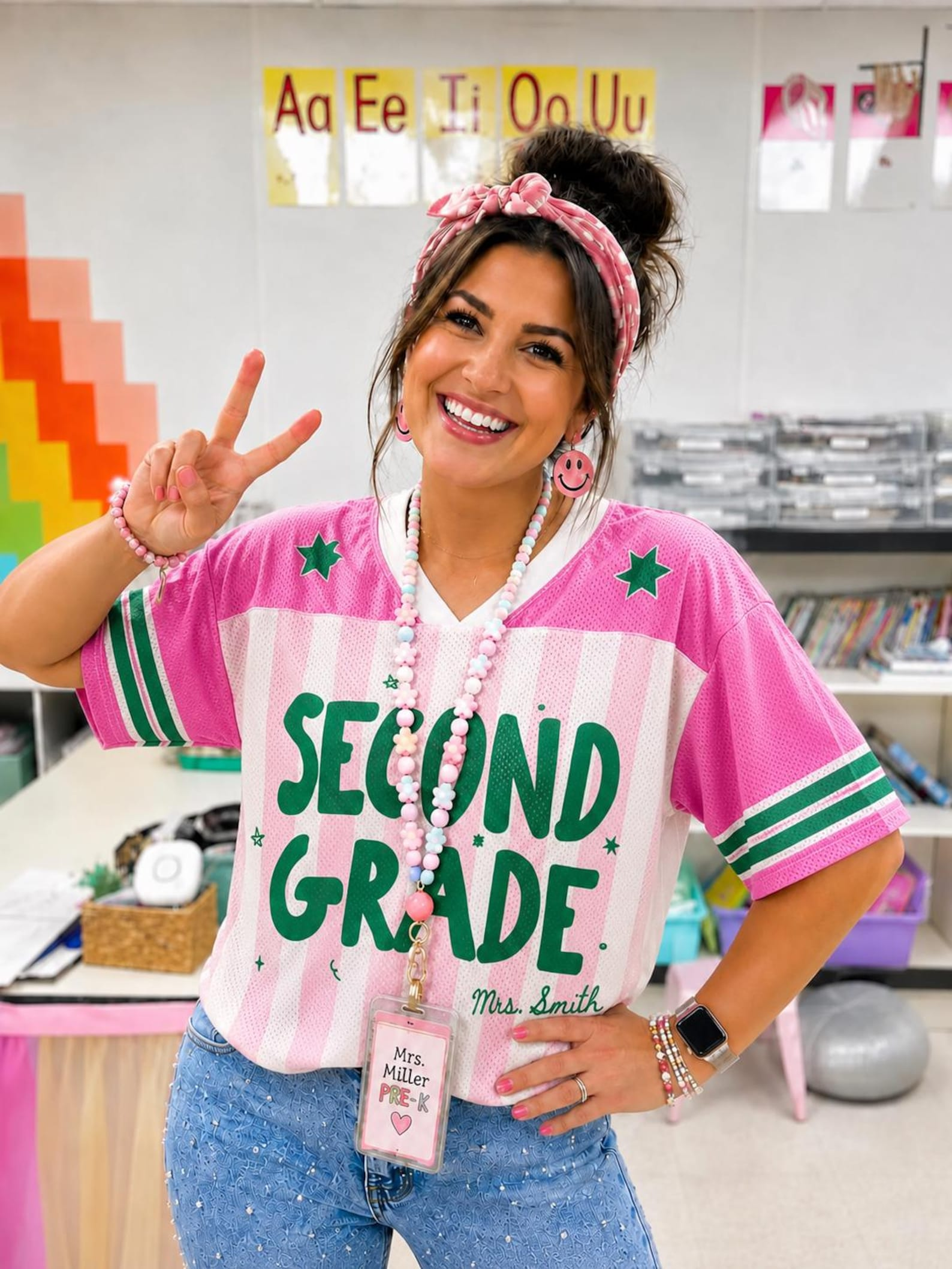 Maillot d'enseignant personnalisé, maillot de football avec nom et numéro personnalisés, chemise d'enseignant de première année, cadeau de rentrée scolaire, t-shirt de jour de match pour équipe d'enseignants